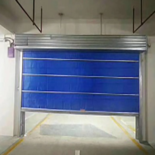 防火卷簾門規(guī)范(圖1) 車庫(kù)門口防火卷簾門.jpg